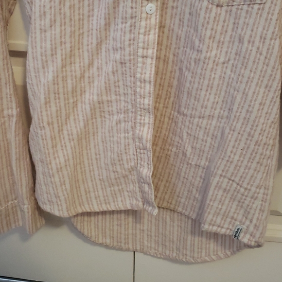 Cute Ryhthm button up. - Picture 3 of 4